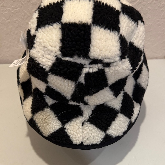 Vans Winterest Bucket Hat SM NWT - Picture 5 of 7